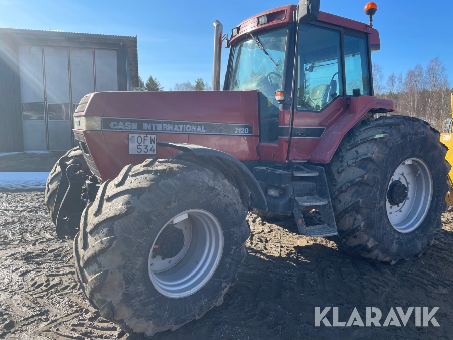 Traktor Case magnum International 7120