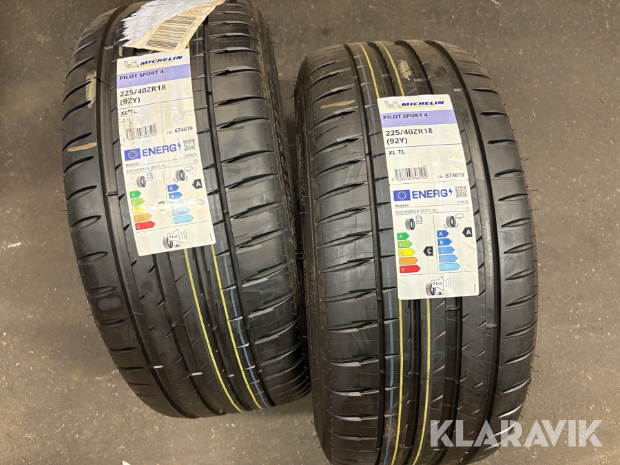 Bildäck Michelin 225/40ZR18 - 2st