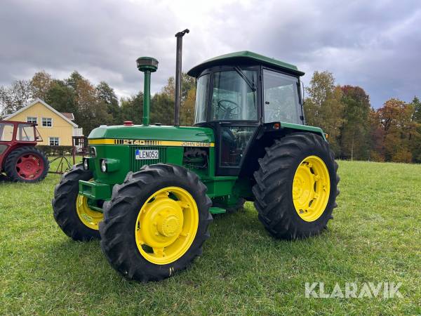 Traktor John Deere 2140