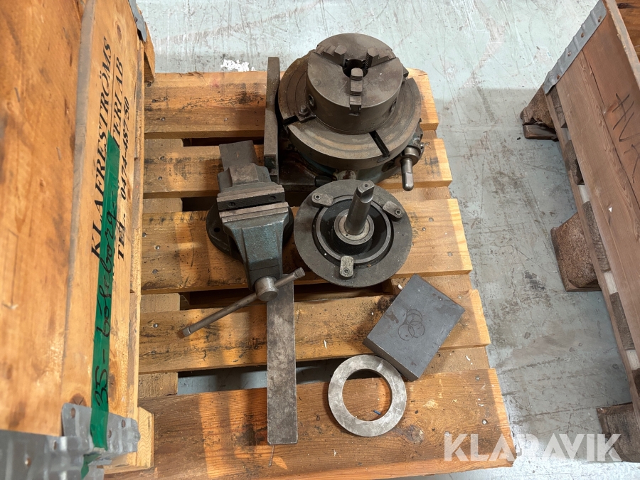 Skruvstycke + rundmatningsbord