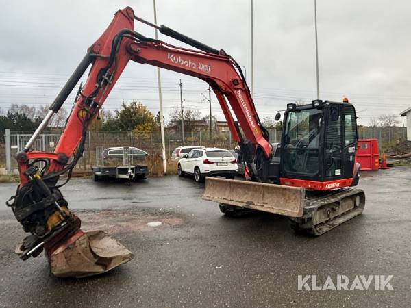 Grävmaskin Kubota KX080-4, rotator med grip & 3 skopor