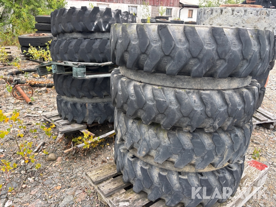 Grävmaskinshjul Mitas 8,25-20 8st Takejob