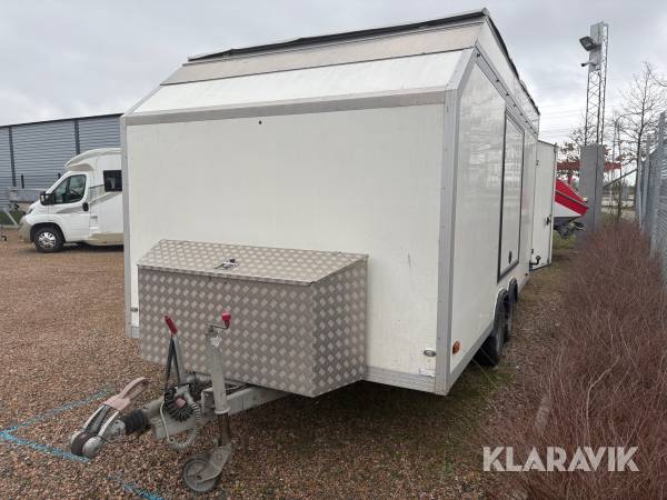 Skåpsläp/Biltransportsläp Närkevagnen BT 2500