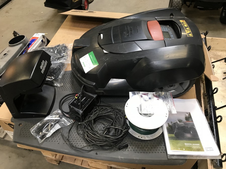 Robotgräsklippare Husqvarna AM230acx