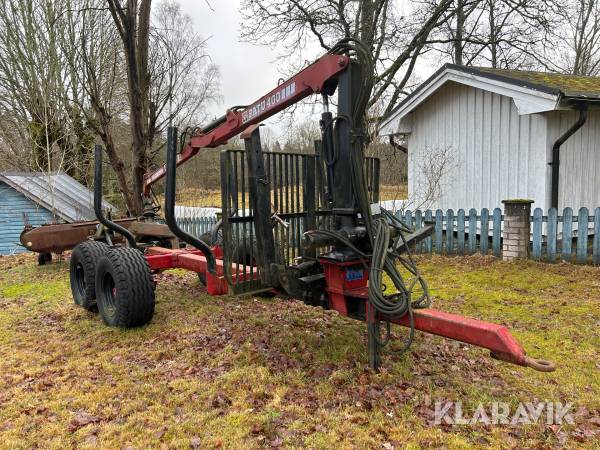 Skogsvagn kran Allgripen Patu 400