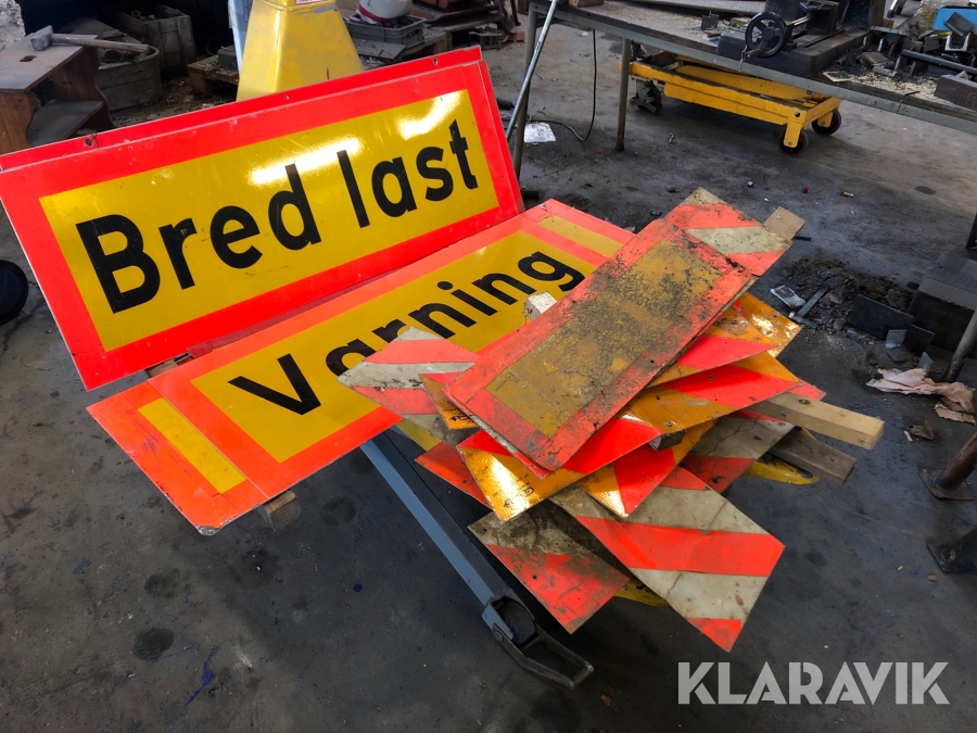 Skyltar Varning bredlast