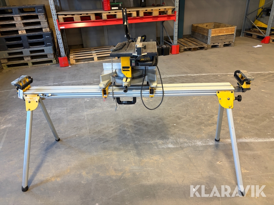 Kap, klyv och geringssåg 1 st, Sågbänk 1 st Dewalt DW 711 / DE 7023