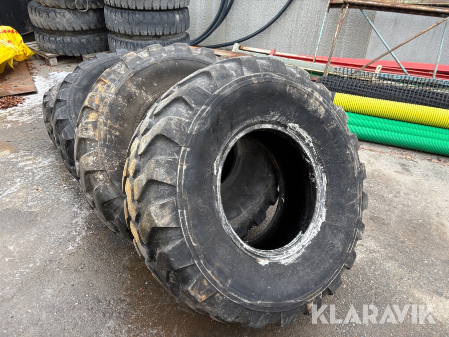 Entreprenaddäck utan fälg Mitas EM-01