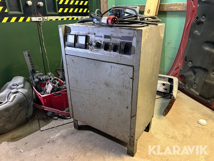 Truckladdare / konstantströmsladdare Elektro Hermas HIB40/50S