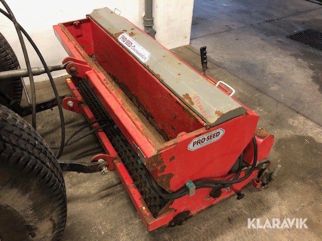 Såmaskin för gräs