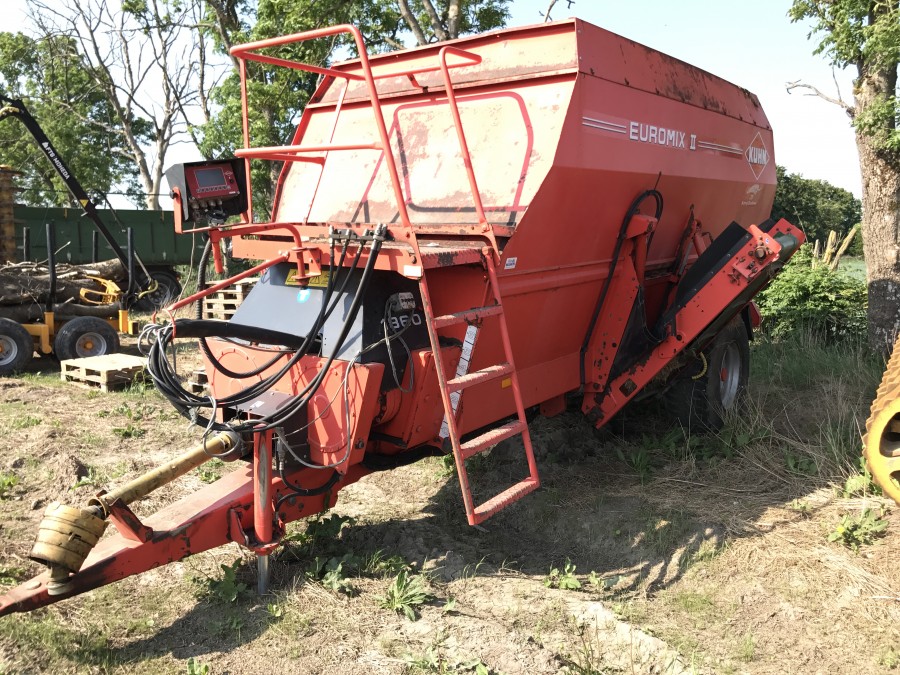 Foderblandare Kuhn Euromix II 1860