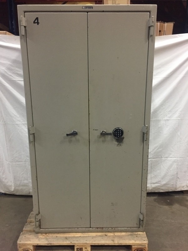 Värdeskåp m fack & kodlås