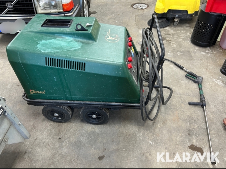 Dieseldriven hetvattenstvätt Gerni J6400A på hjul