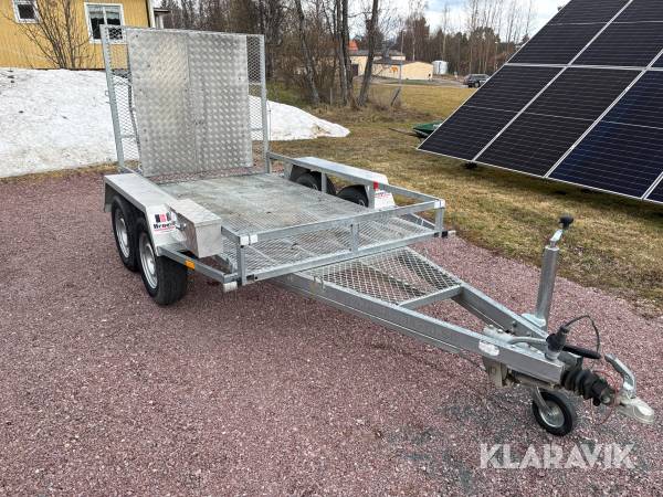 Personbilssläp BK Hengeren PL 2725B