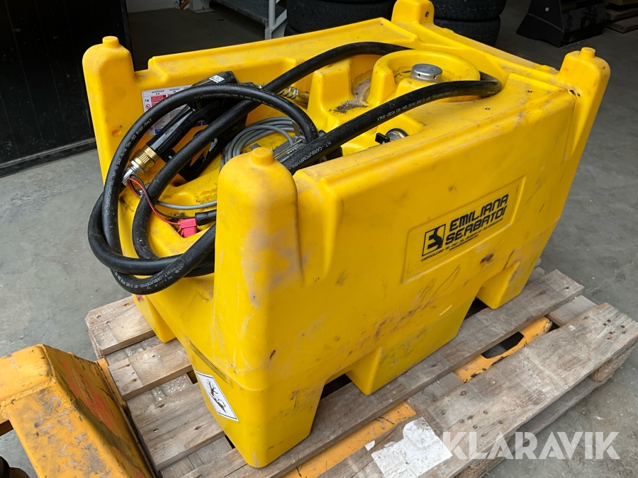 Dieseltank Emiliana Serbatoi 220 Z1