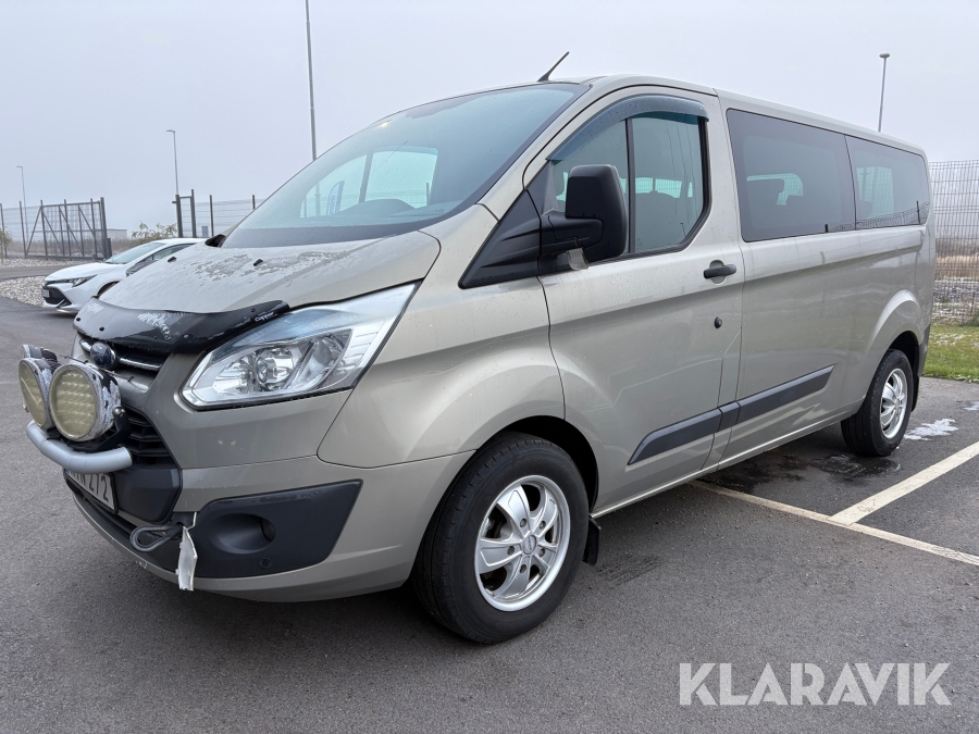 Minibuss Ford Transit Custom - 9sits