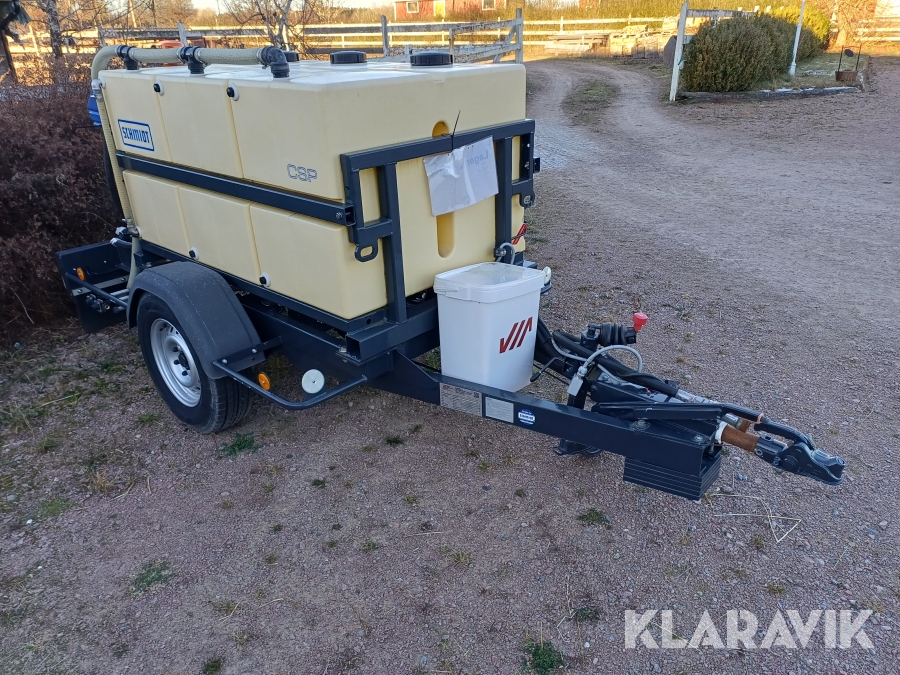 Saltlakevagn för bevattning.