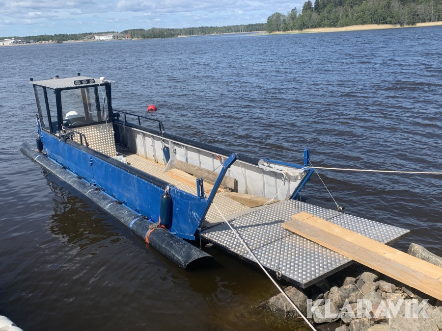 Arbetsbåt / pråm