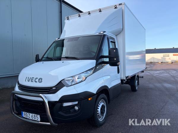 Lätt Lastbil Iveco Daily 35-180