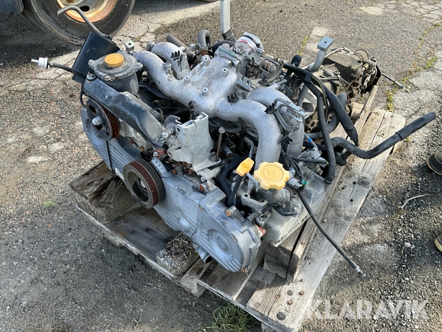 Motor Subaru
