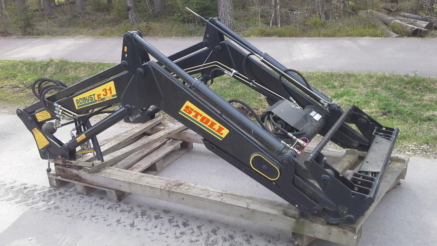 FRONTLASTARE FÖR TRAKTOR