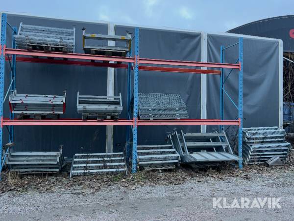 Trappor till bodar ca 40 st