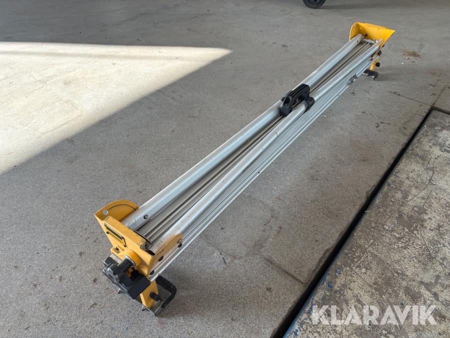 Sågbord Dewalt DE7024-XJ