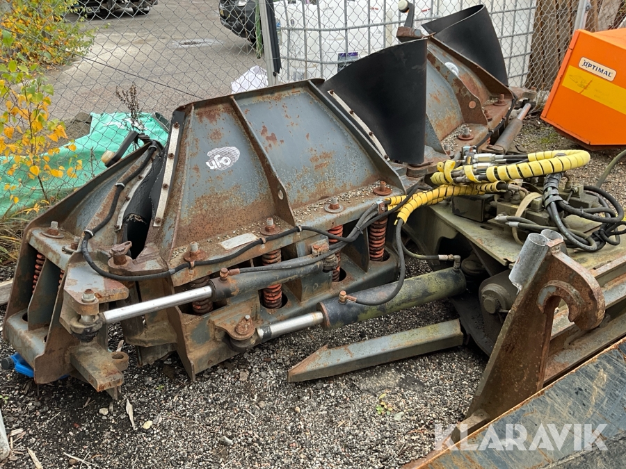 U-plog Ufo med stora BM fäste