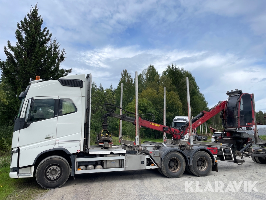Timmerbil Volvo FH16 med Loglift 108S