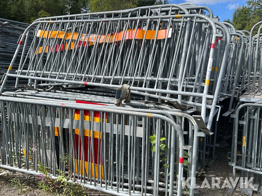 Kravallstaket ca 80st