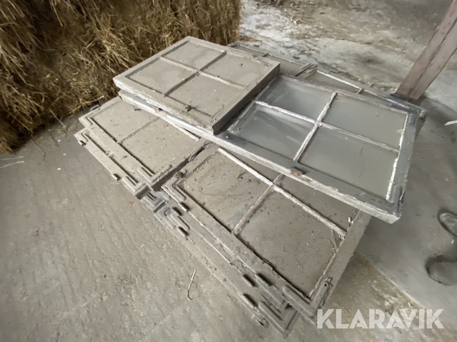 Gamla fönster ca 70 st