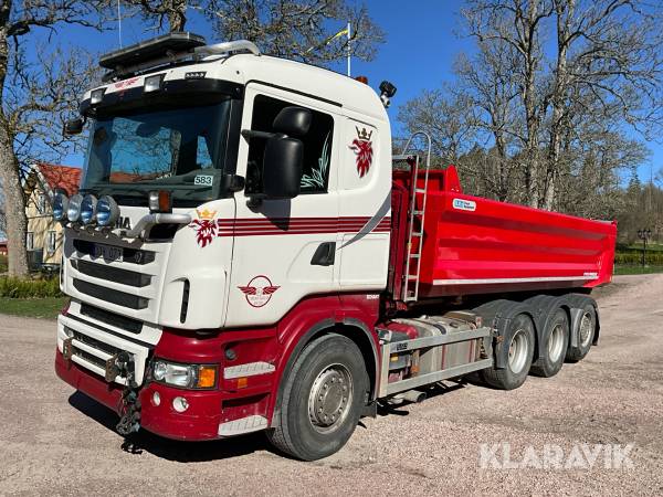 Lastväxlare Scania R560 Tridem med schaktflak
