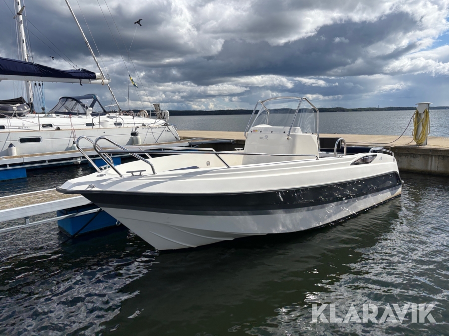 Motorbåt Uttern S64