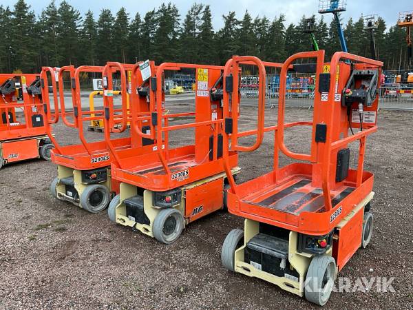 Pelarlift JLG 1230ES 3st