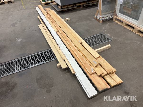 Virkespaket olika dimensioner och längder