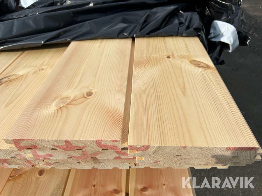 Furugolv Stigma 26,5x190 med fas