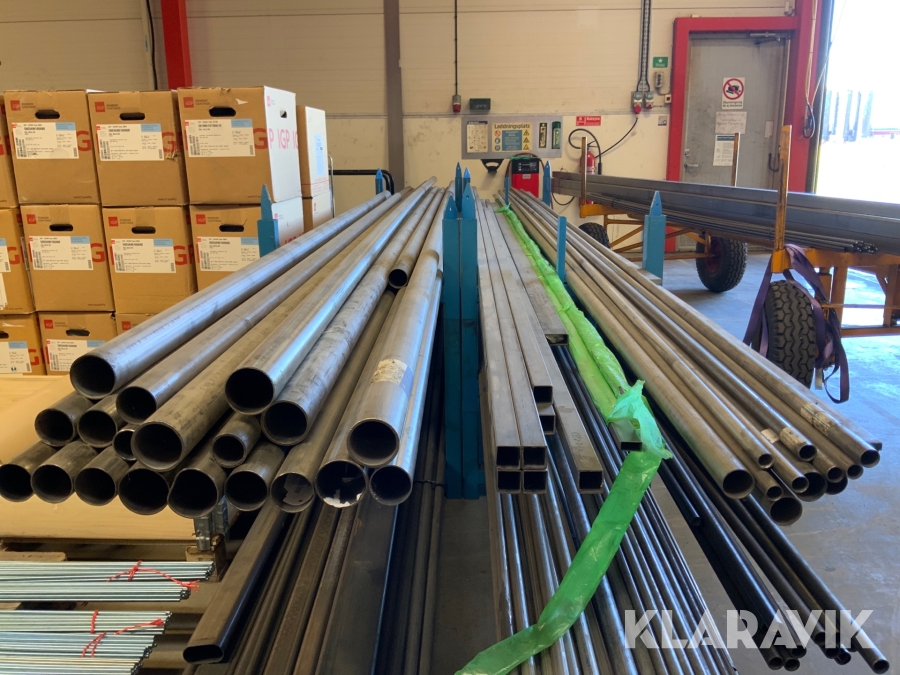 Rostfria rör och fyrkantsprofiler