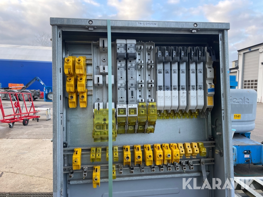 Elskåp Kabeldon, Svalöv, Klaravik aukti