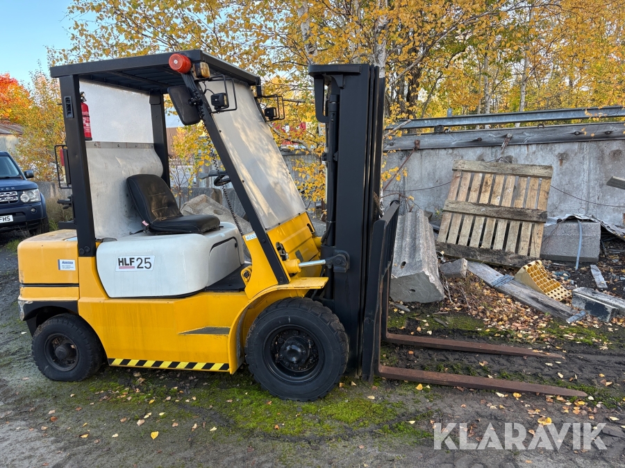 Gasoltruck Halla HLF25