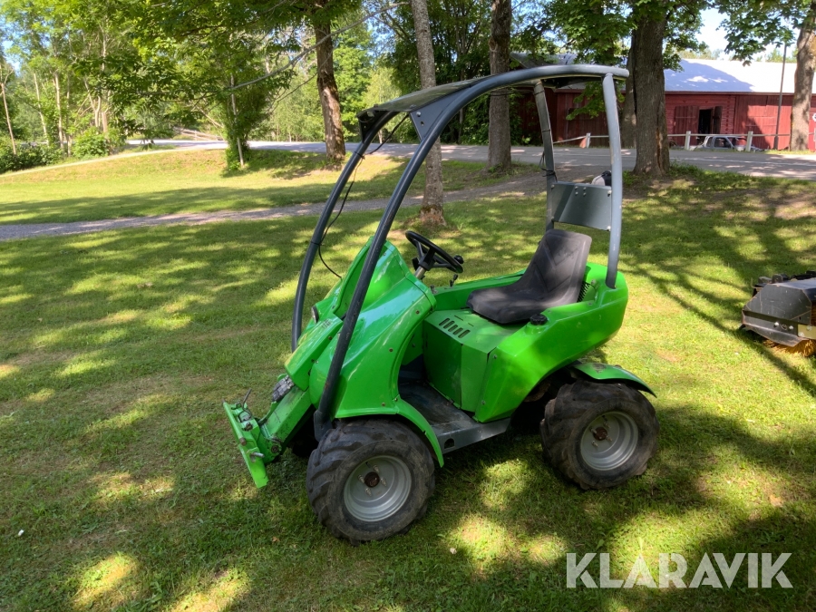 Kompaktlastare Avant 216 med 18hk motor