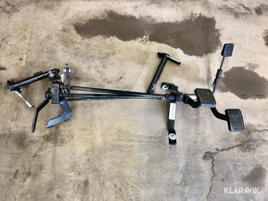 Dubbelkommando till personbil