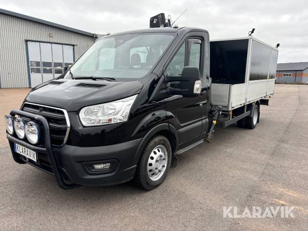 Lastbil Ford Transit med kran och utrustning