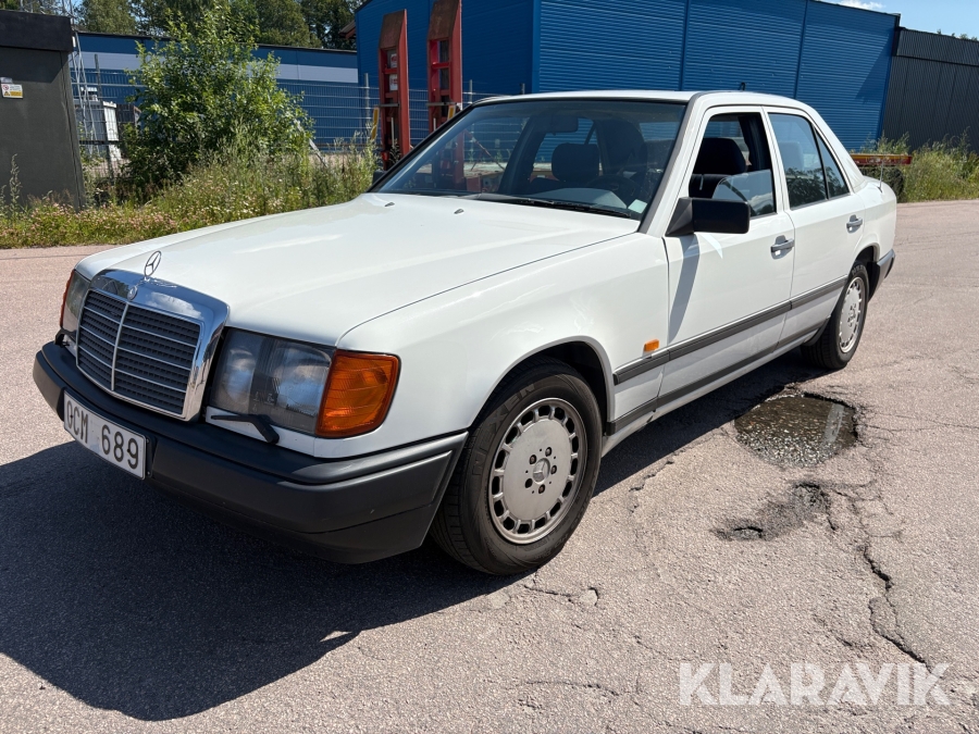 Mercedes-Benz 200 Automatisk