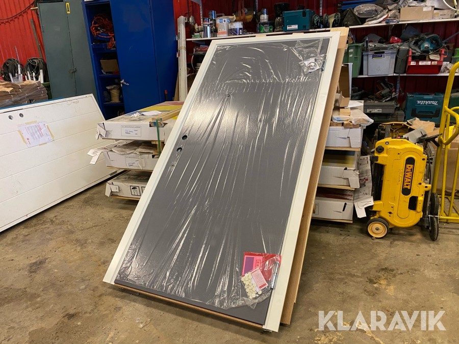 Säkerhetsdörr Daloc S43 med karm