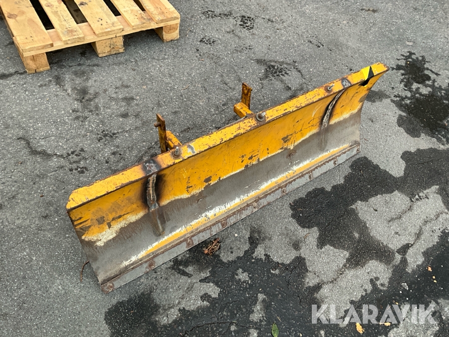 Snöplog P.Olssons LBL 125