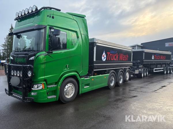 Flakbilsekipage Scania R660 B8X4*4NB