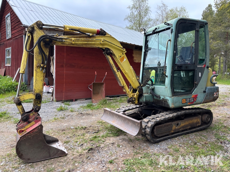 Grävmaskin Yanmar B25V