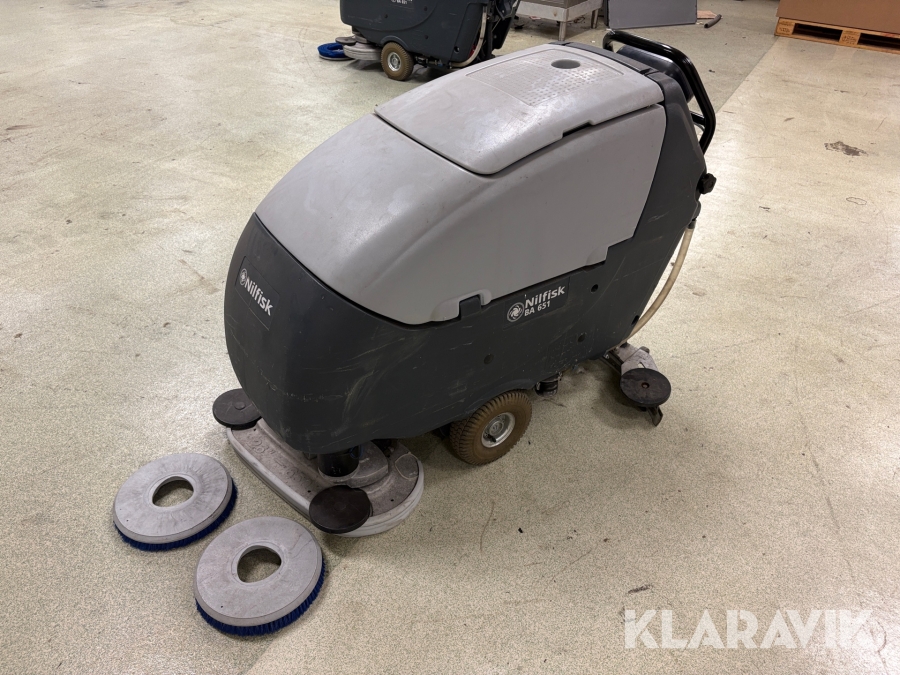 Skurmaskin Nilfisk BA 651