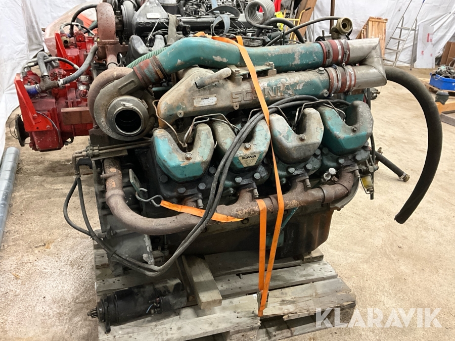 Båtmotor Scania V8 DSC 14 10