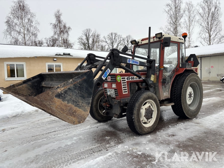 Traktor Fiat 45-66 DT 4WD med lastare